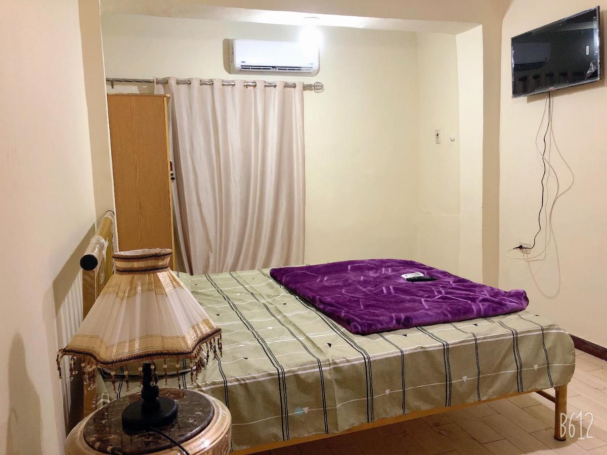 Apartment Near Abdeen Palace & Museum Kairo Eksteriør billede